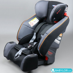 Kindersitz Klippan Triofix Maxi (schwarz und orange)