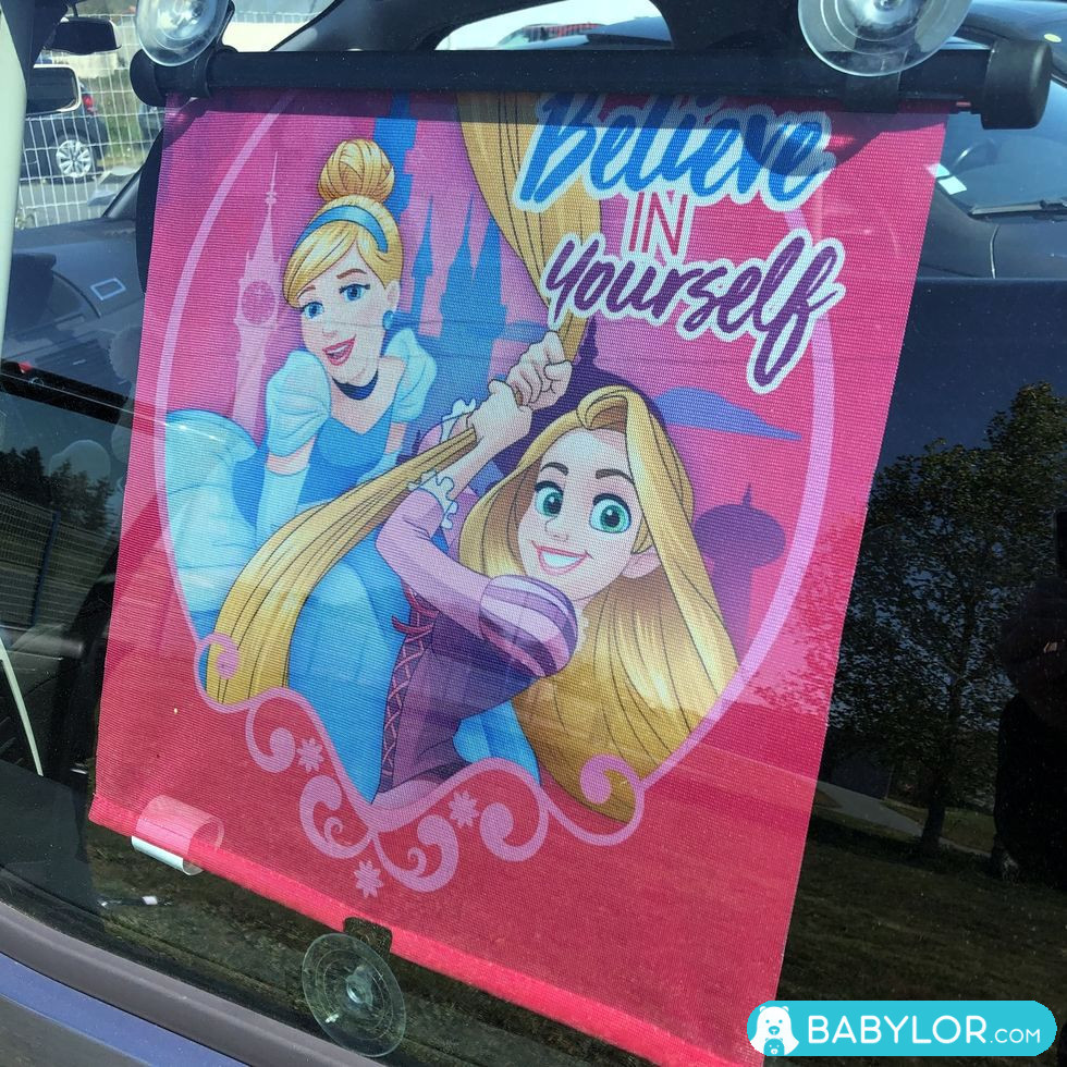 Pare-soleil rétractable Disney princesses pour voiture