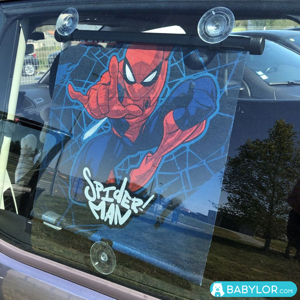 https://www.babylor.com/7820-thickbox_default/pare-soleil-voiture-retractable-marvel-spiderman.jpg